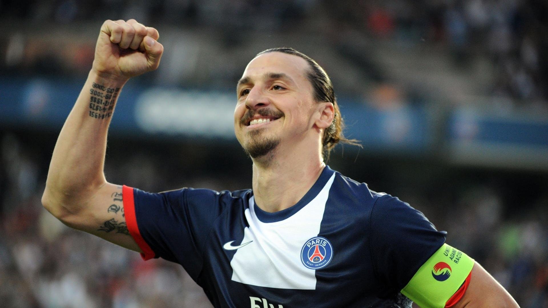 fb体育网站-巴萨引进新锋霸,冲击双冠目标,那些年巴萨走过的神锋